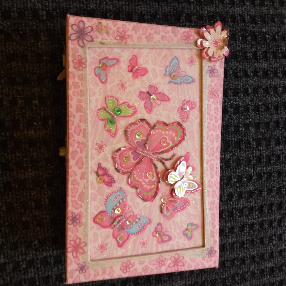 Jewelry Box - Picture 4 of 4